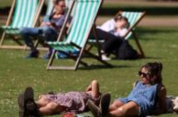 UK could see hottest April weather in seven years with 27C expected this week