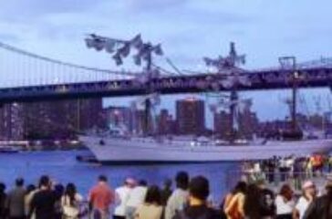 Two dead as Mexican Navy ship crashes into Brooklyn Bridge